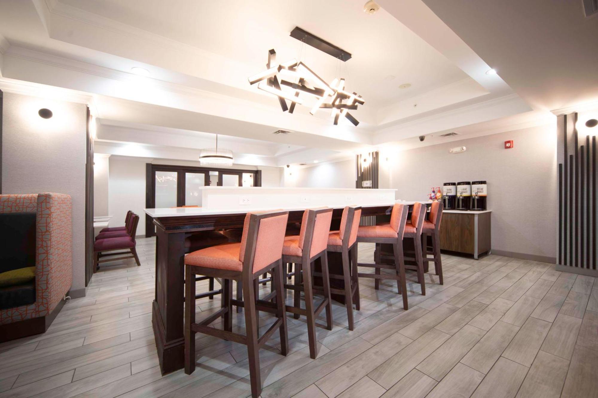Hampton Inn Bryant Extérieur photo